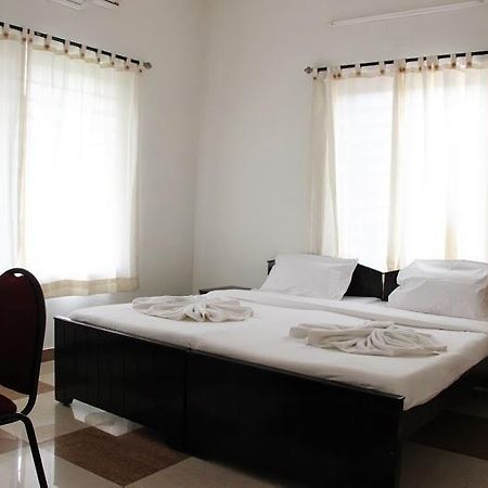Comfort Nest Коимбатур Экстерьер фото